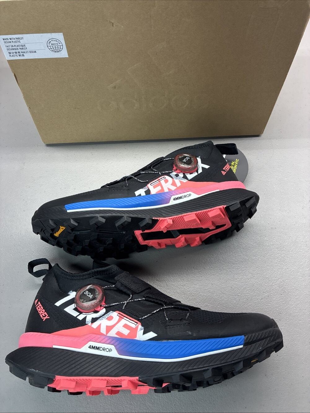 Size 6 - Adidas Women’s Terrex Agravic Pro Trail Running Shoes, Black/Red/Blue.